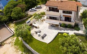 Apartment In Ravni/Istrien 8872