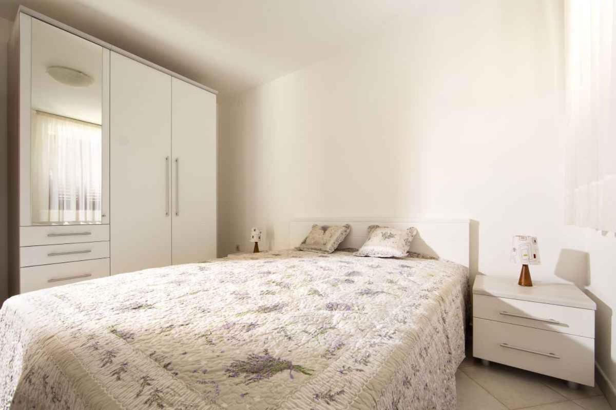 Apartment In Ravni/Istrien 8872 Zewnętrze zdjęcie